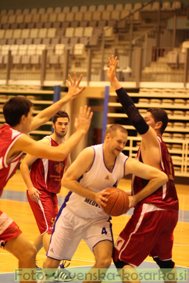 Košarka: Medvode-MP Sežana - foto povečava