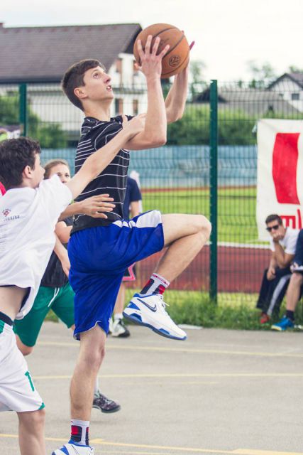Košarkarski turnir 3na3 v Črnomlju - foto