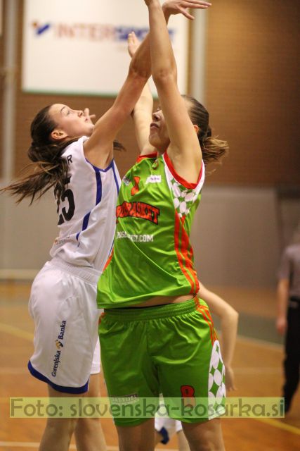 Triglav - Grosbasket (13.12.2014) - foto