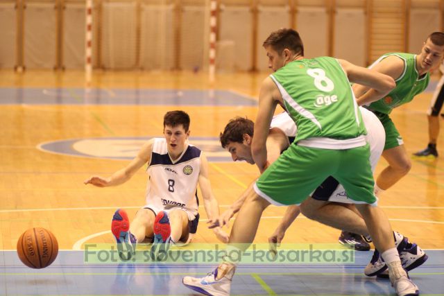 Košarka: Medvode - Janče (21.3.2015) - foto