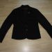 H&M, vel. 42, 8 €