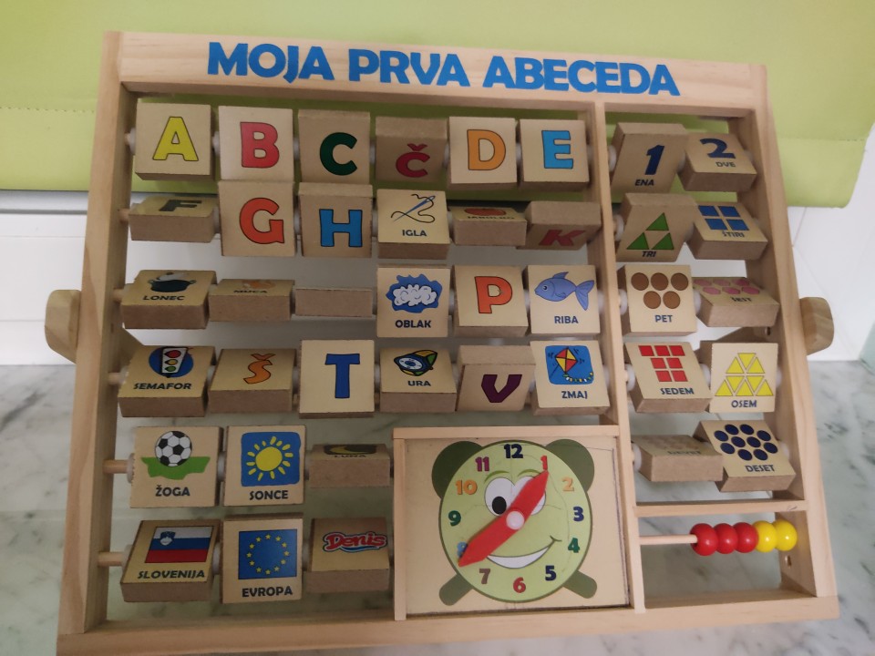 Moja prva abeceda - foto povečava