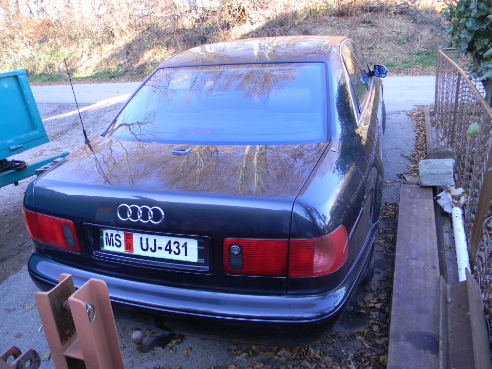 Audi A8 3.7 quattro 1997 - foto povečava