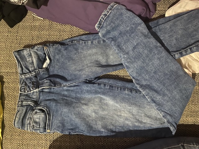 Jeans 152 elasticne z regulacijo car jeans 4e