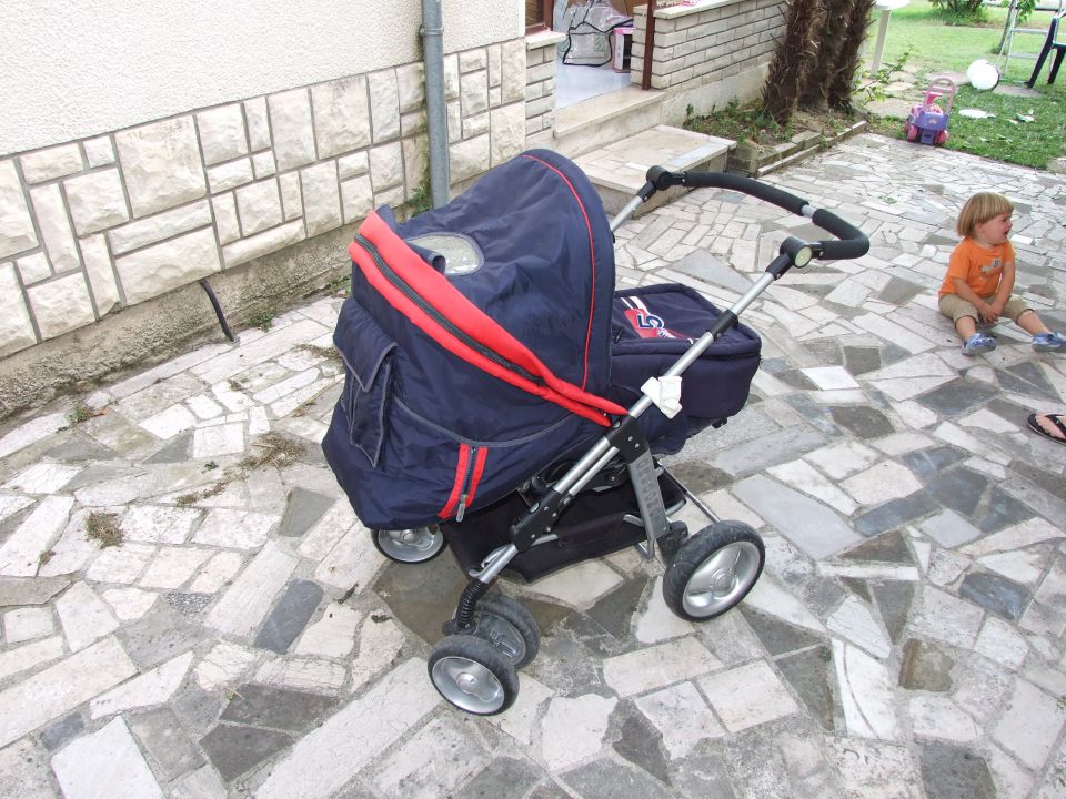 Otroški voziček Babywelt Oregon GT6 - 100€ - foto povečava