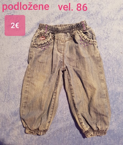 Jeans hlače s patentom vel. 86