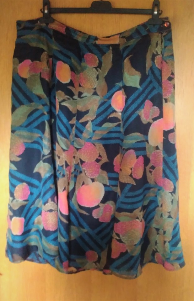 Krilo, šr. 46/48 - foto povečava