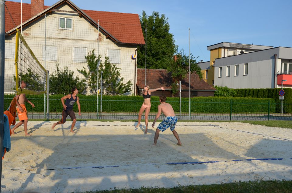 Turnir odbojke v Radencih - foto povečava