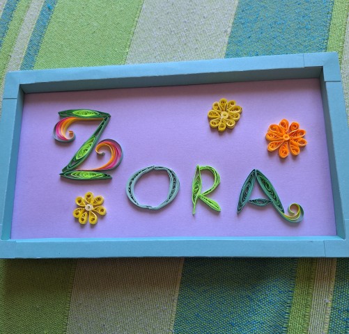 Slika z imenom ZORA