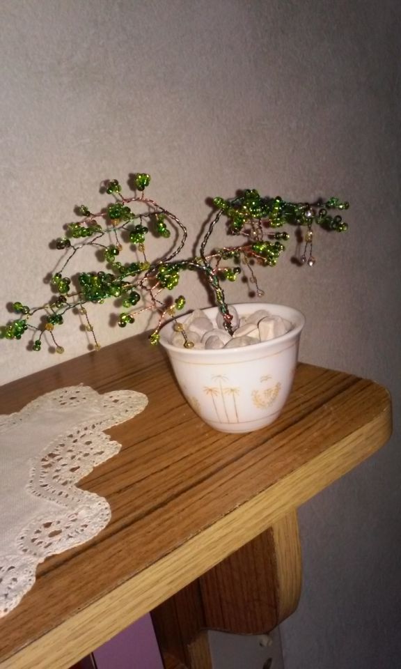 Wire trees - foto povečava