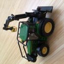 John Deere traktor 7530, kovinski, 28€