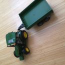 John Deere traktor s prikolico 5115M, 25€