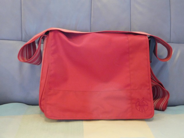 Previjalna torba Lassig rdeča - foto