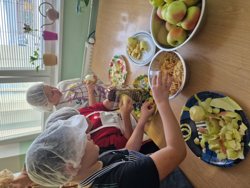 Tradicionalni slovenski zajtrk 2024 - foto povečava