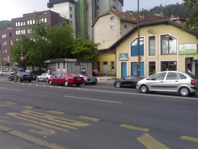 Avtomobili po sloveniji - foto povečava
