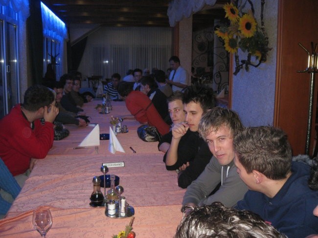 NM internacional lokalc 19.1.07 - foto povečava