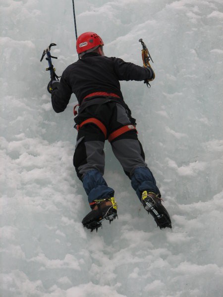 Ledno plezanje - foto