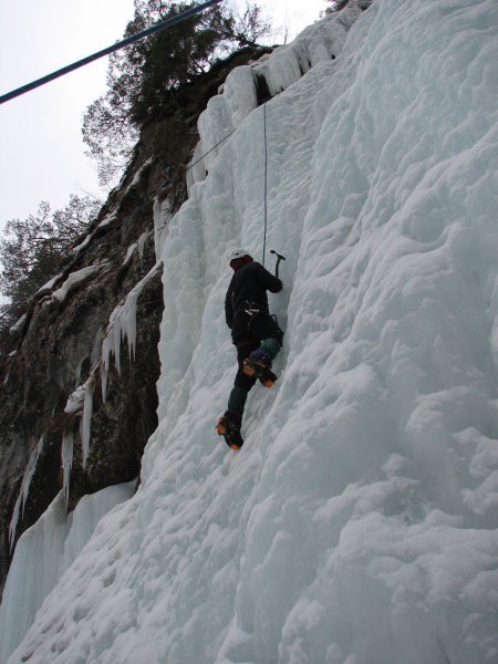 Ledno plezanje - foto povečava