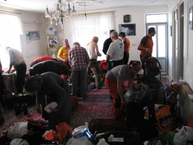 Soba alpinističnega kluba v vasici Reyne, ki je bilo naše izhodišče