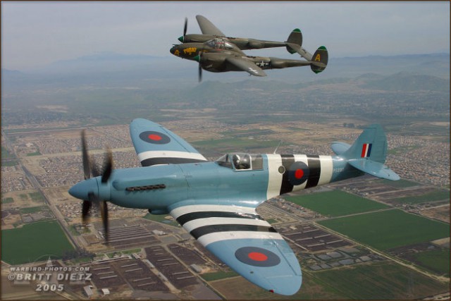 Lightning P38J & Spitfire Mk25