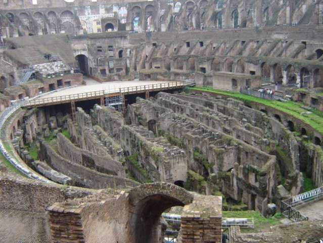 Notranjost Flavijskega Amfiteatra