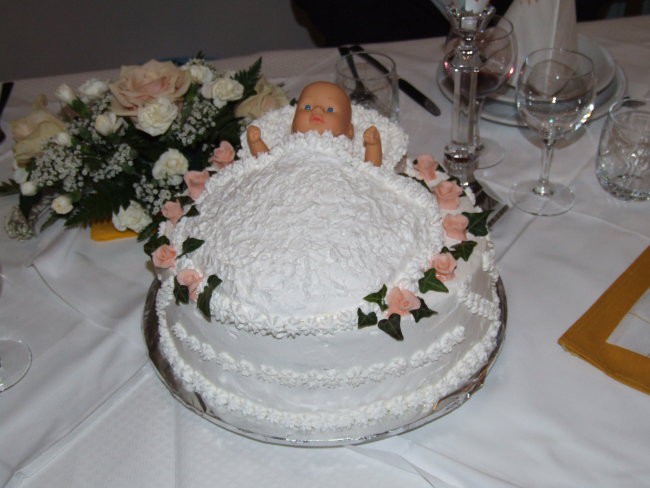 torta dojenček od botrce Malči