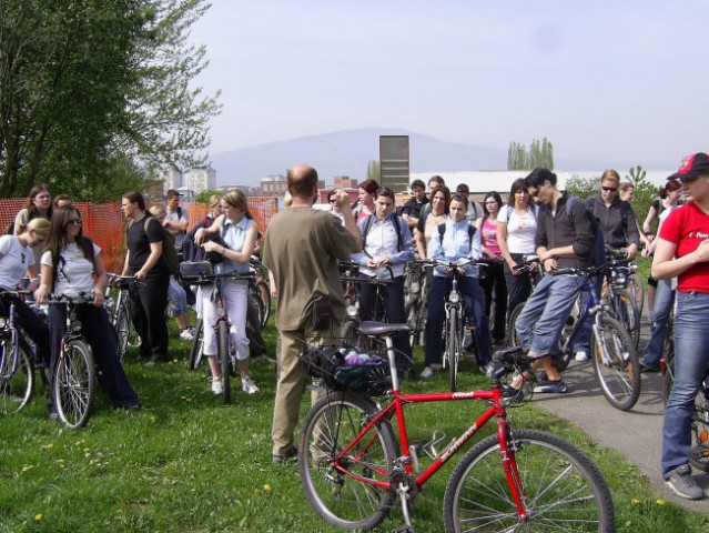 Teren meljski hrib 25.4.06 - foto