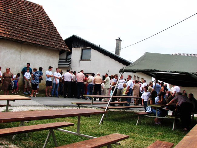 Anina nedelja--gorenji leskovec :29. 7. 2007 - foto povečava