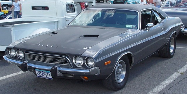 Dodge Challenger