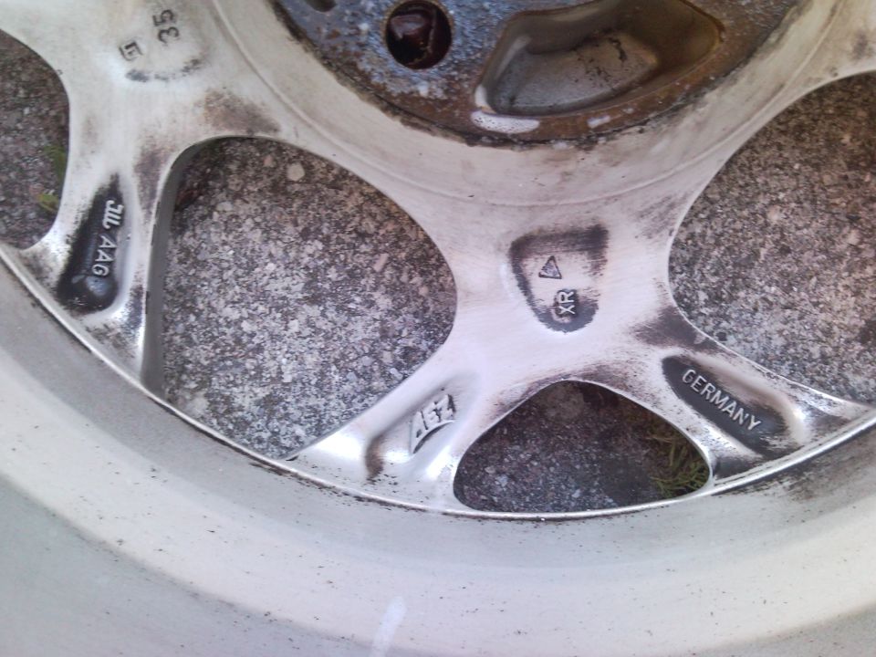 Gume+fetlne - foto povečava