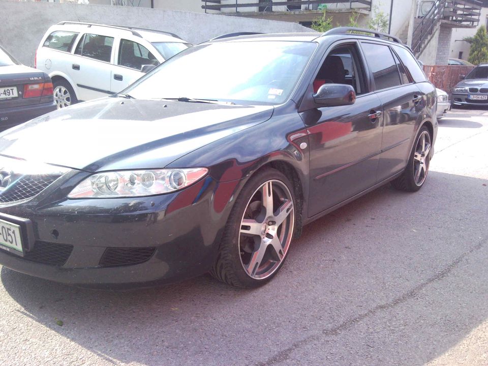 šestica - foto povečava