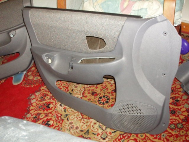 Poliestriranje - vratni paneli - foto