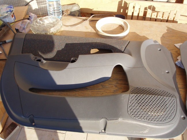 Poliestriranje - vratni paneli - foto povečava