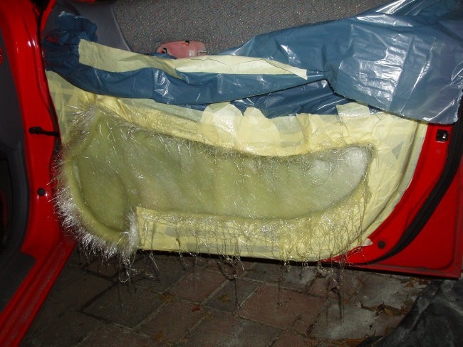 Poliestriranje - vratni paneli - foto povečava