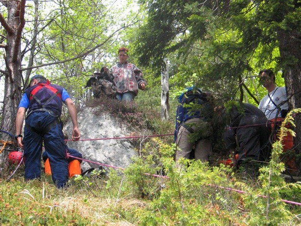 Vaja Enot reševalnih psov v Tržiču, maj 2005 - foto