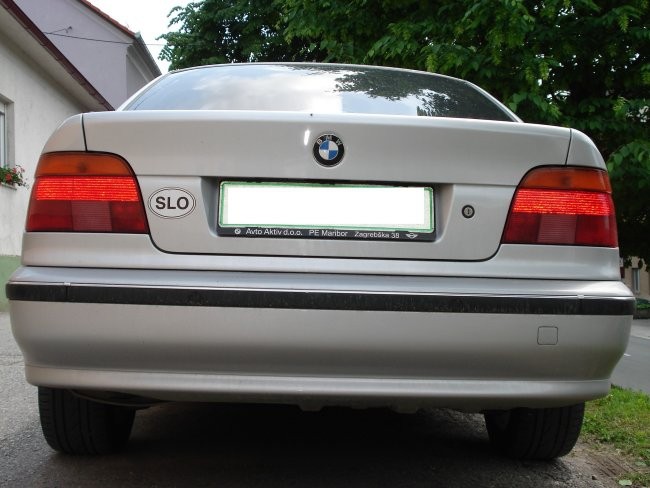 BMW 523iA - foto povečava