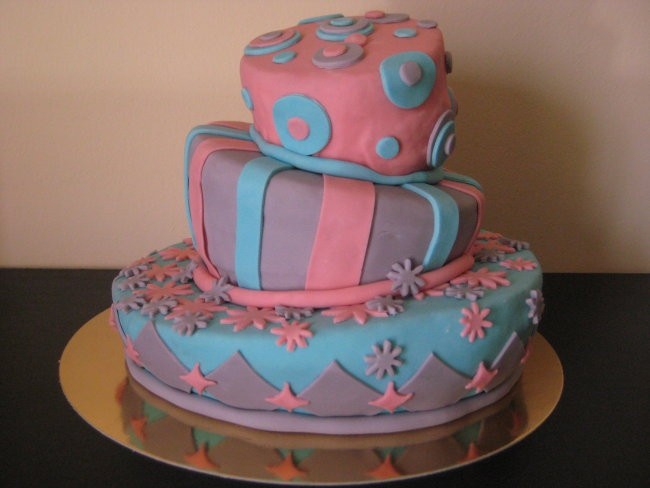 tole lepo torto sem dobila od Pitončice - Dragice za rojstni dan :)