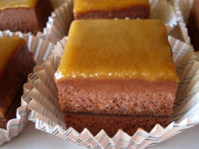 Karamelna torta - kocke (Vendelina jr.  12384)