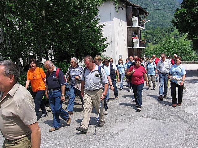 Srečanje objezernih krajev - Tolmin, 7. junij - foto povečava