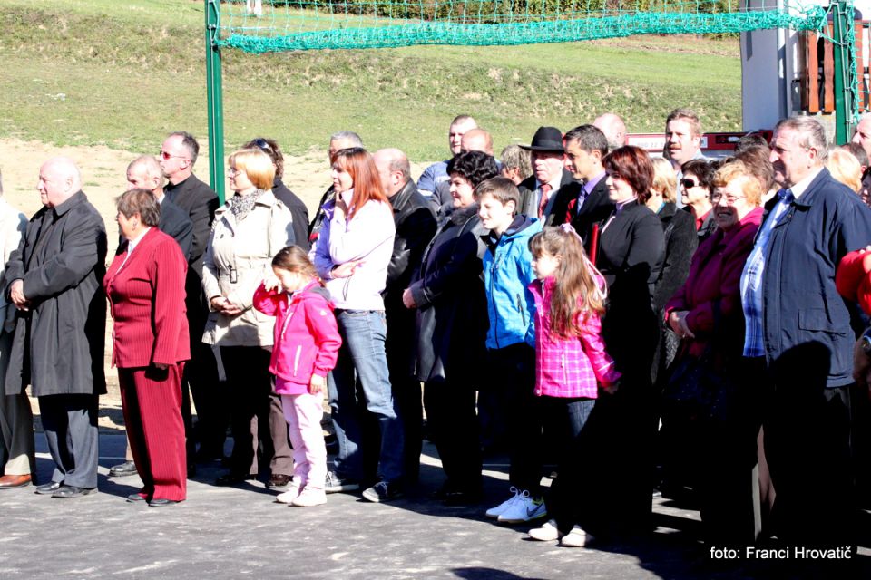 Otvor. vaškega jedra v Dobrini, 15. okt. 11 - foto povečava