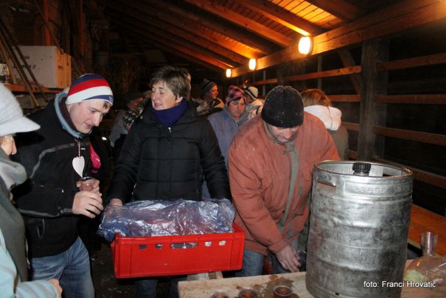 16. nočni Valentinov pohod, 11.02.2012 - foto