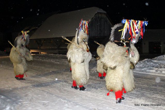 16. nočni Valentinov pohod, 11.02.2012 - foto