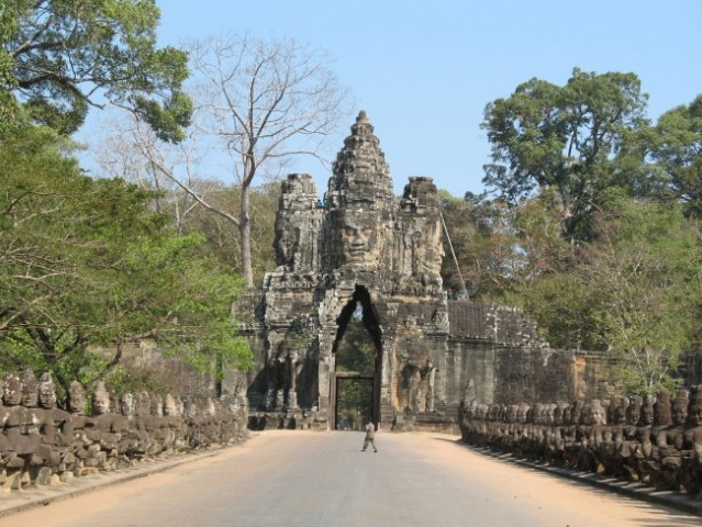 Entrance to Angkor Wat 