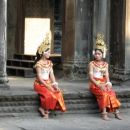 Traditional Cambodian girls