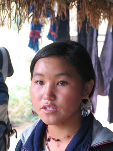 Beautiful Hmong girl