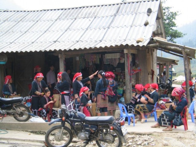Red Hmong's in Vietnam
