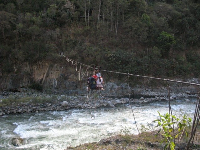 Cable car for traversing the river Urubamba