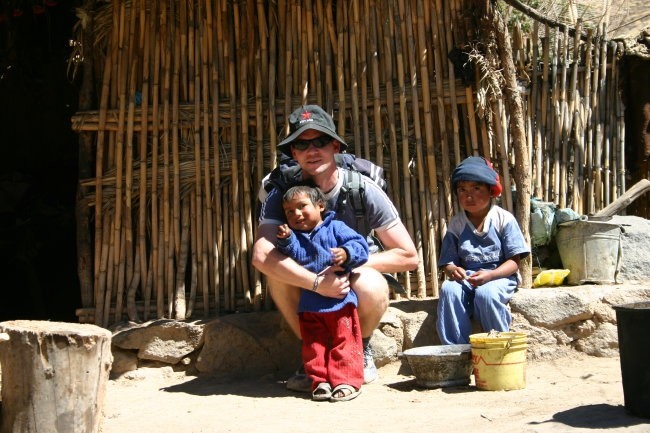 Visiting the local peruvian people