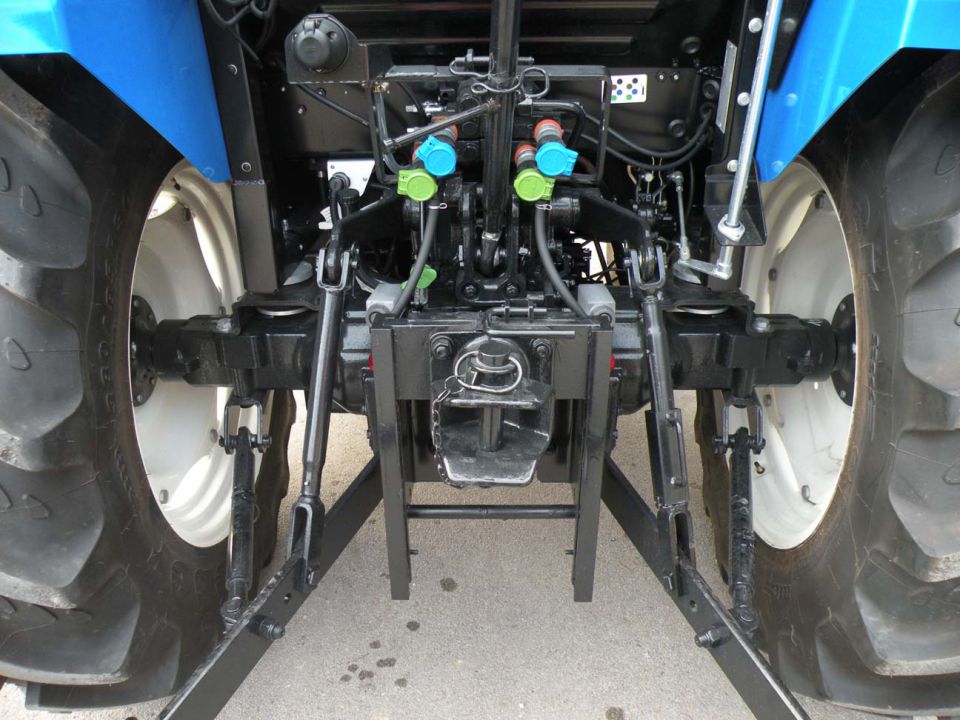 Traktor NEW HOLLAND T4 POWERSTAR - foto povečava
