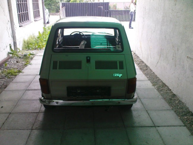 Fiat 126p - foto povečava